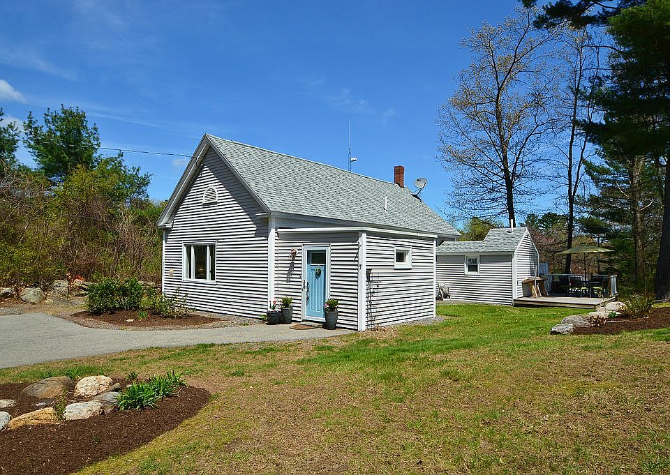 1st image of 7 Arlington Pond Ct