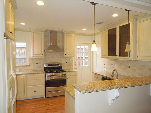 4th image of 4647 Westside Dr