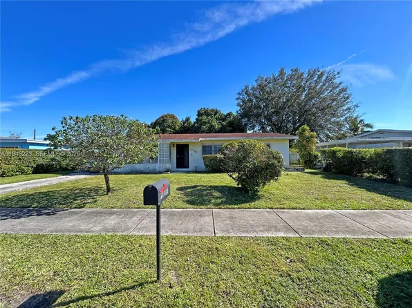 13025 NW 21st Ave, Miami, FL 33167