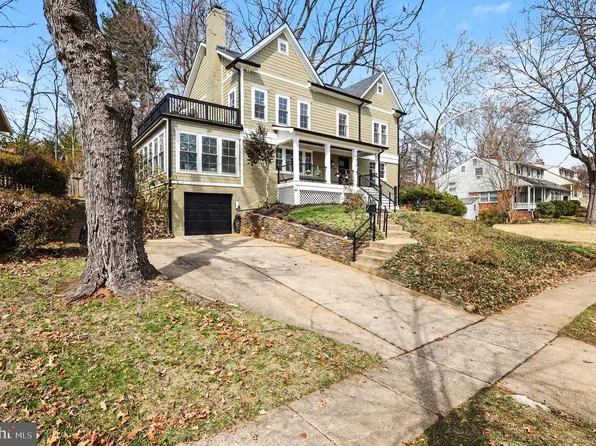 9414 Wadsworth Dr, Bethesda, MD 20817