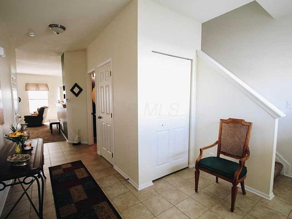 4th image of 1213 Park Dr