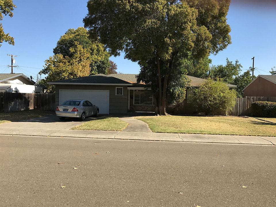 1st image of 7416 Camellia Ln