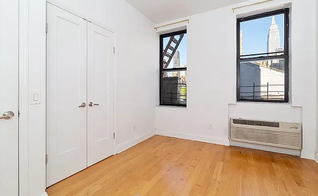 Rented by Mossanen Group | media 11