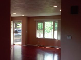 566 Morningside Dr, Battle Creek, MI 49015