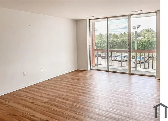 130 Slade Ave #322 — Photo 22