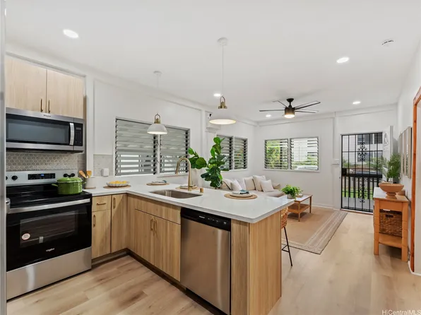 87-2204 Farrington Hwy #A, Waianae, HI 96792