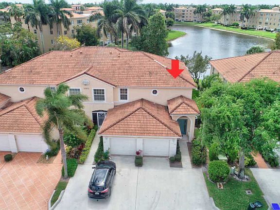 2nd image of 12473 Crystal Pointe Dr Unit 202