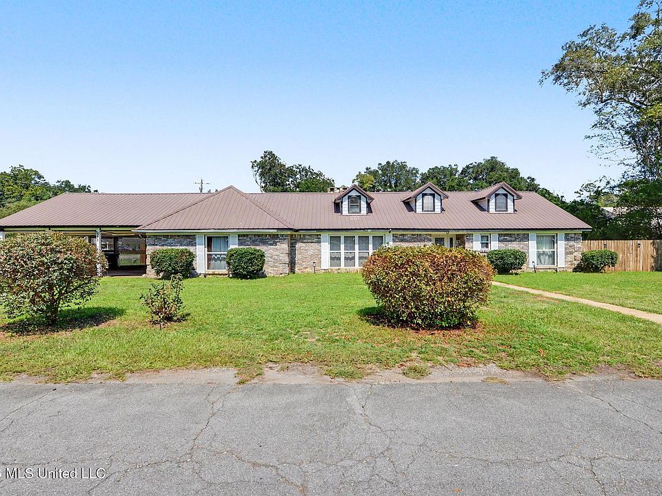 1st image of 2186 Mill Street Ext