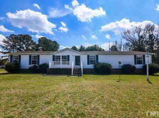 37 Peele Farm Rd, Selma, NC 27576