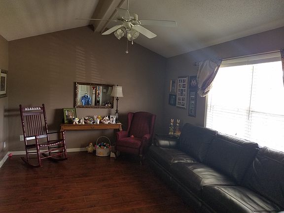 2nd image of 10475 Crystal Cove Ln