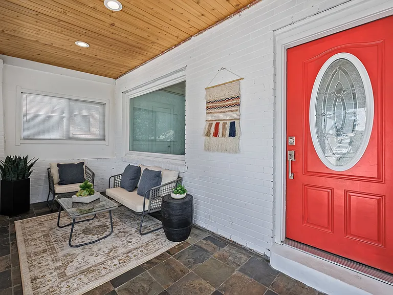 1414 Tennyson St #A — Photo 2