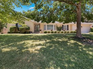 3900 Tamworth Rd, Fort Worth, TX 76116