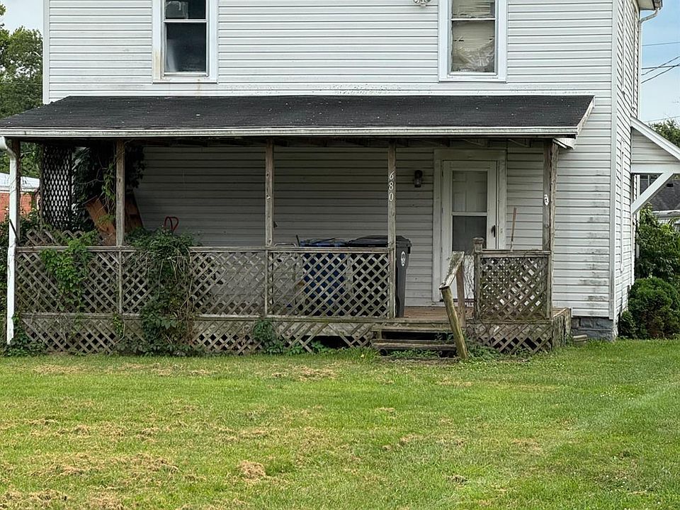 2nd image of 680 Xenia Ave