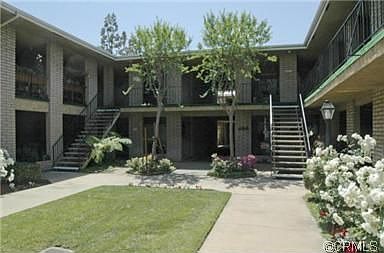 2nd image of 620 W Huntington Dr Unit 121