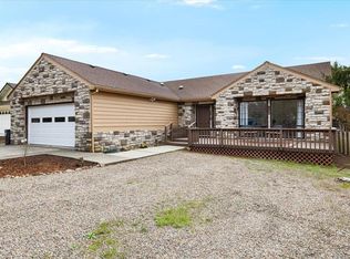 3208 Burton Dr, Medford, OR 97504