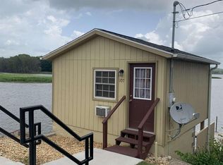 107 Broad St, Sabula, IA 52070