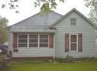 1236 S 7th St, Clinton, IN 47842