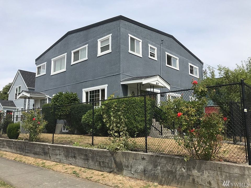 1st image of 817 S 11th St