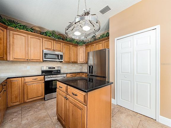 5th image of 3256 BENTLEY DRIVE