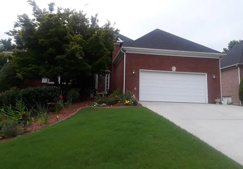 1120 Lewis Ridge Cir
