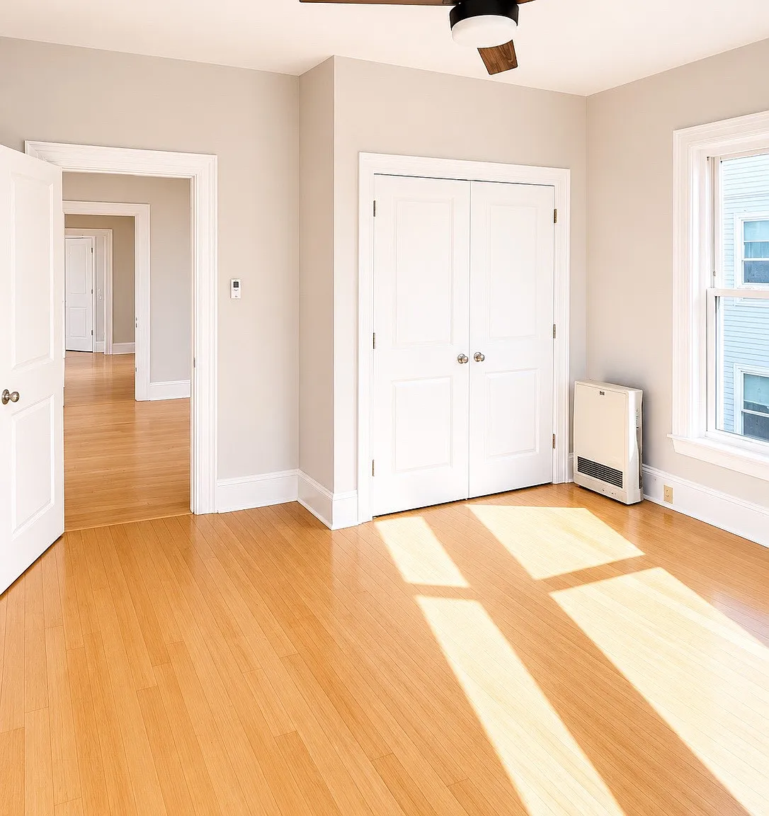 115 Woodford St — Photo 3