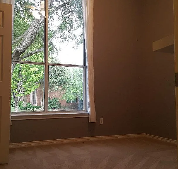 8609 Berwick Dr — Photo 7