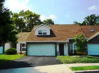 48 Tunbridge Ln, Carlisle, PA 17015