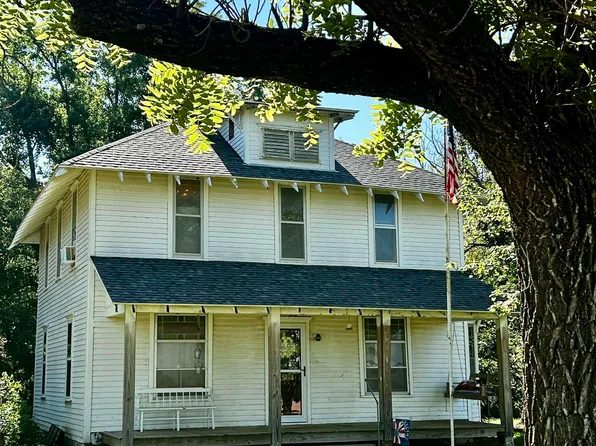 1408 N Meridian Rd, Peck, KS 67120