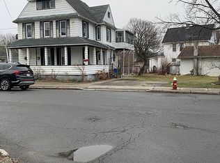 35 Beattie Ave, Middletown, NY 10940