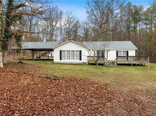 10517 Beaver Bridge Rd, Chesterfield, VA 23838