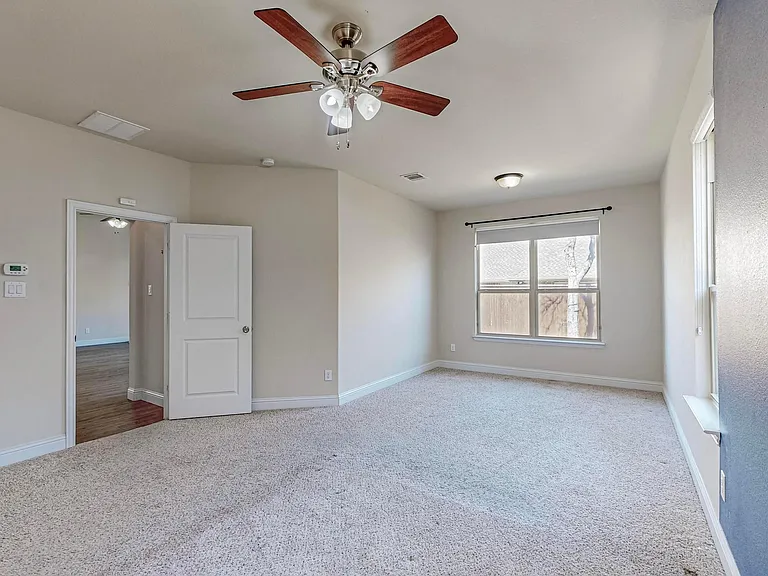 8812 Denstone Dr — Photo 23