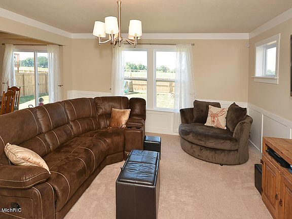 4th image of 1424 Gardner Pond Ln