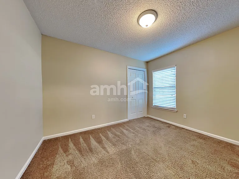 9261 Redtail Dr — Photo 17