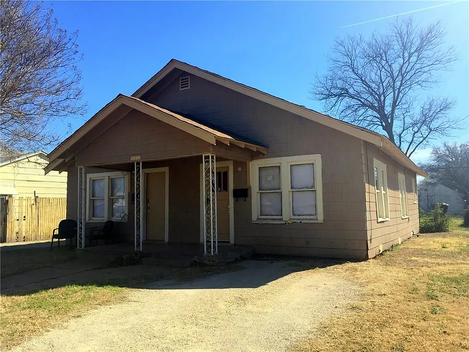 Building Photo 3
