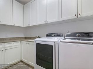 2391 NE 29th St, Pompano Beach, FL 33064