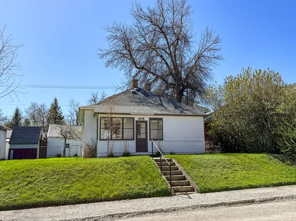 605 W Spring St, Lewistown, MT 59457