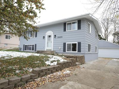3920 Willow Heights Dr SW, Rochester, MN, 55902