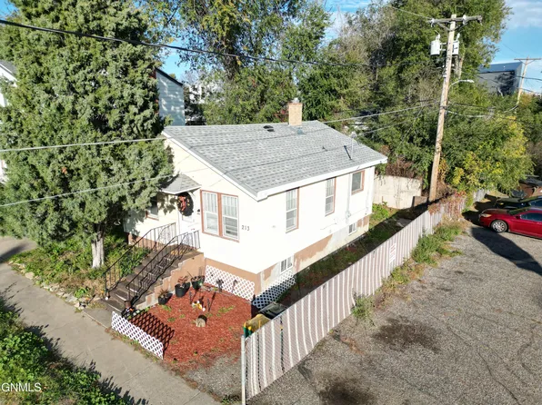 213 N Washington St, Bismarck, ND 58501