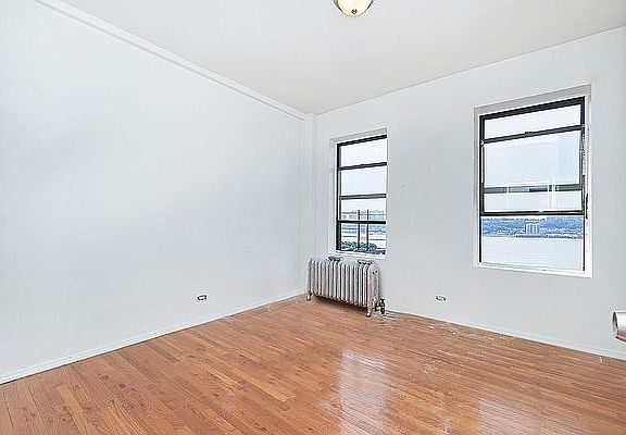 5th image of 3569 Broadway APT 10G