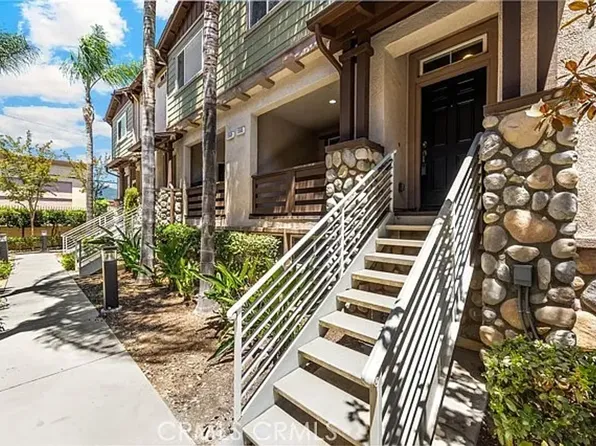 1565 Ledgestone Ln, Pomona, CA 91767