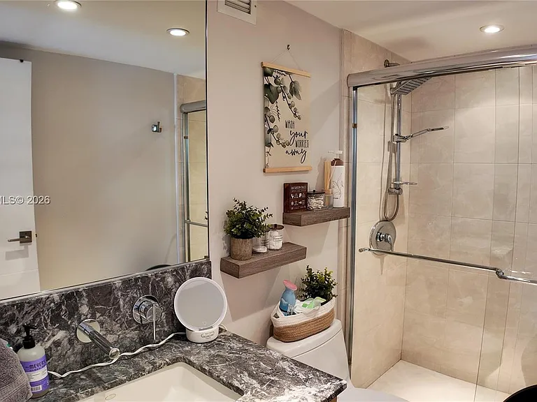 2049 S Ocean Dr #702 — Photo 30