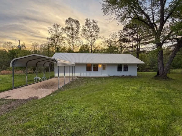 1025 Turnage Rd, Cedarbluff, MS 39741