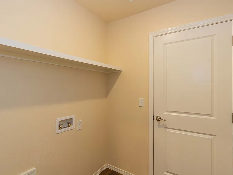 7514 Beck Dr — Photo 25