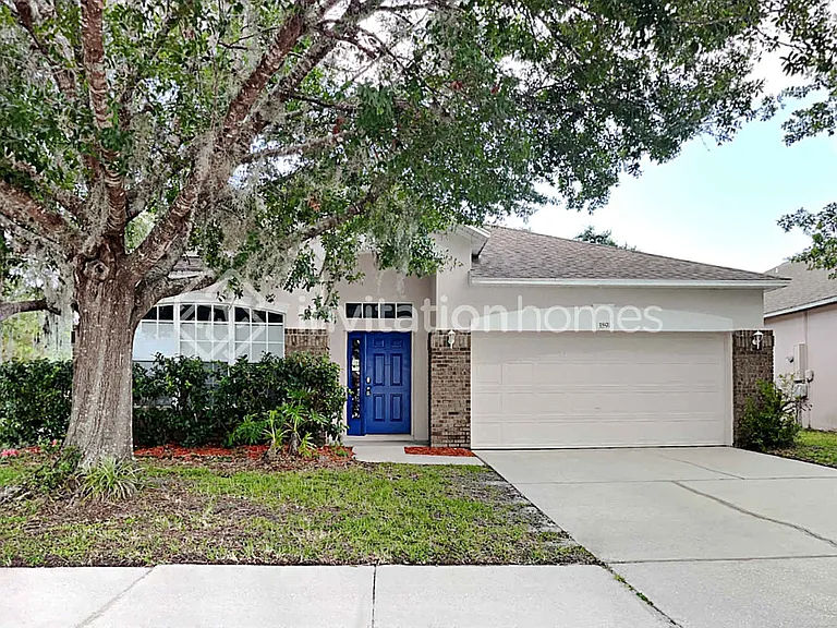 359 Portstewart Dr — Photo 1