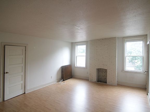 3rd image of 510 Mifflin Ave #D2