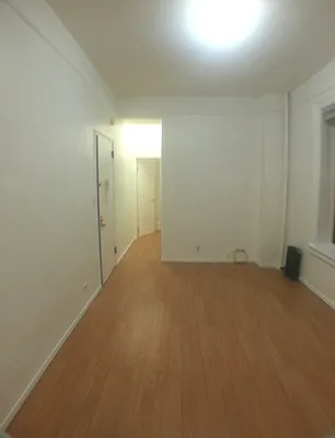 Rented by Riverside NYC Realty LLC | media 8