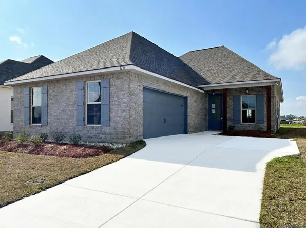 1217 Lakehaven Dr, Gonzales, LA 70737