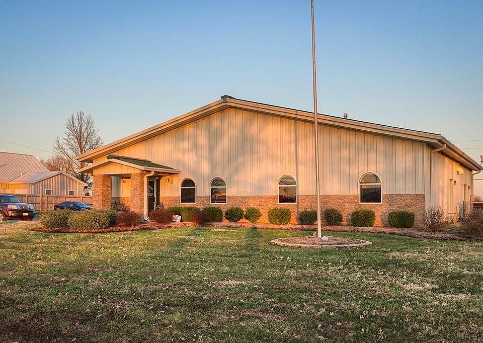 1st image of 3117 Alvey Park Dr W