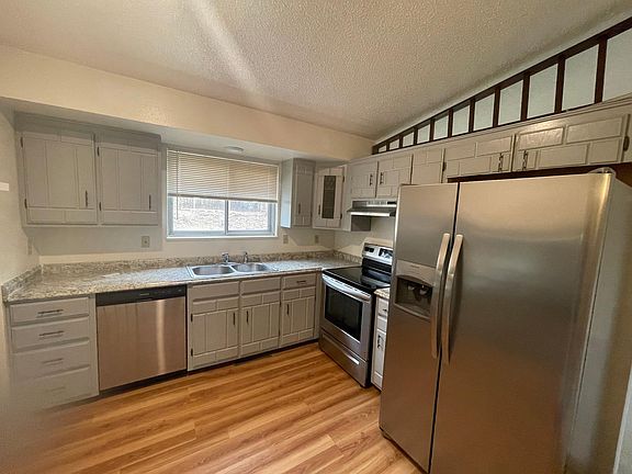 3rd image of 4170 S Nonchalant Cir