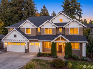 2832 109th Avenue SE, Bellevue, WA 98004